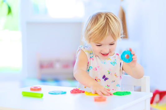 The Ultimate Guide to a Screen-Free Summer with Kids - Things4Kidz